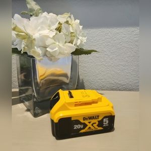 DeWalt 20V Max XR Lithium Ion Battery 5AH